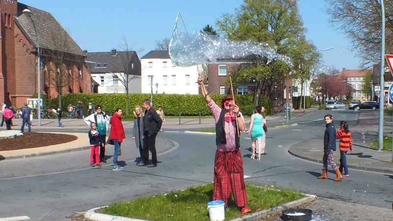 Clown mit Seifenblase